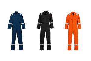 Choosing the Right Flame Retardant Boilersuit for Your Job