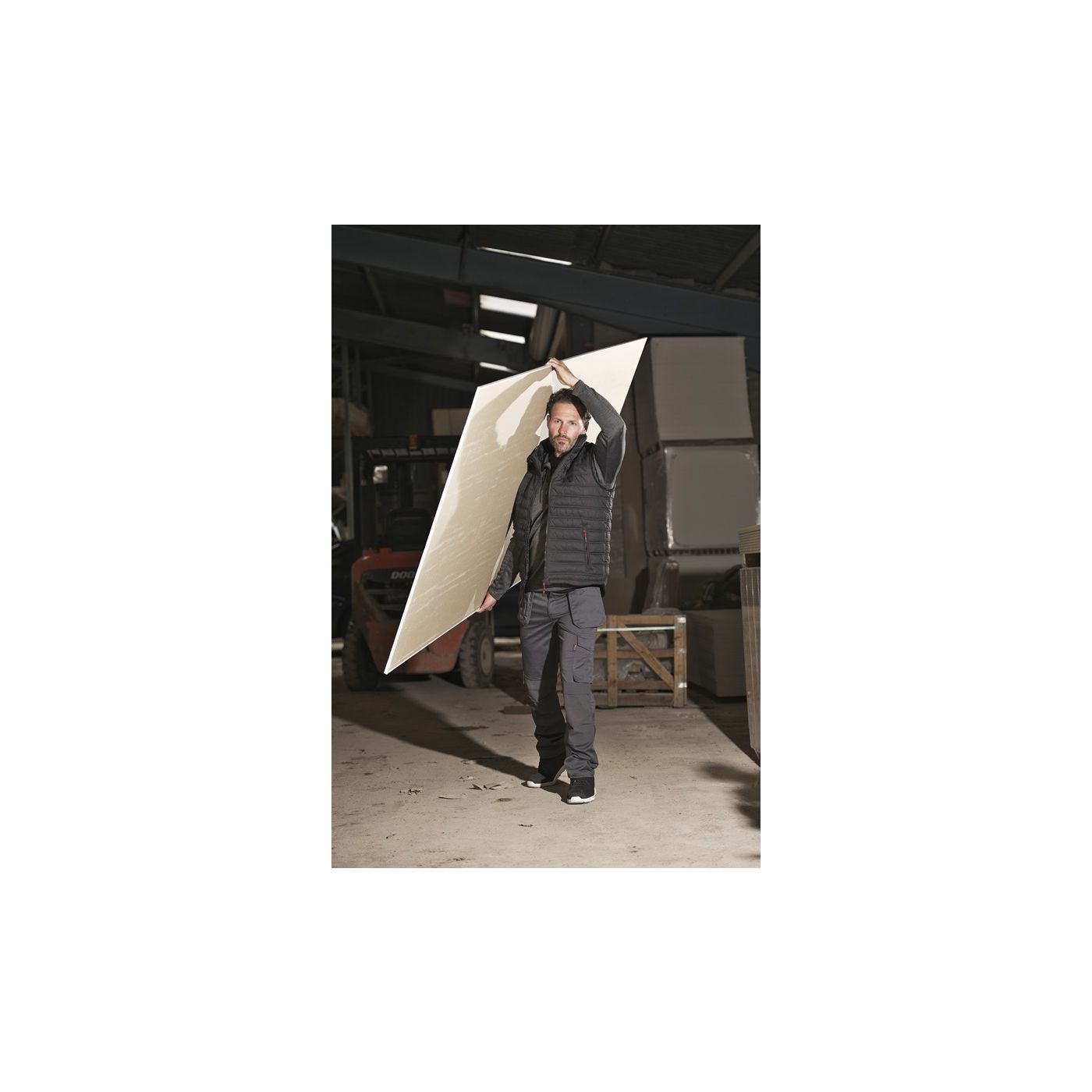 235 - Castle Tuffstuff Elite Bodywarmer