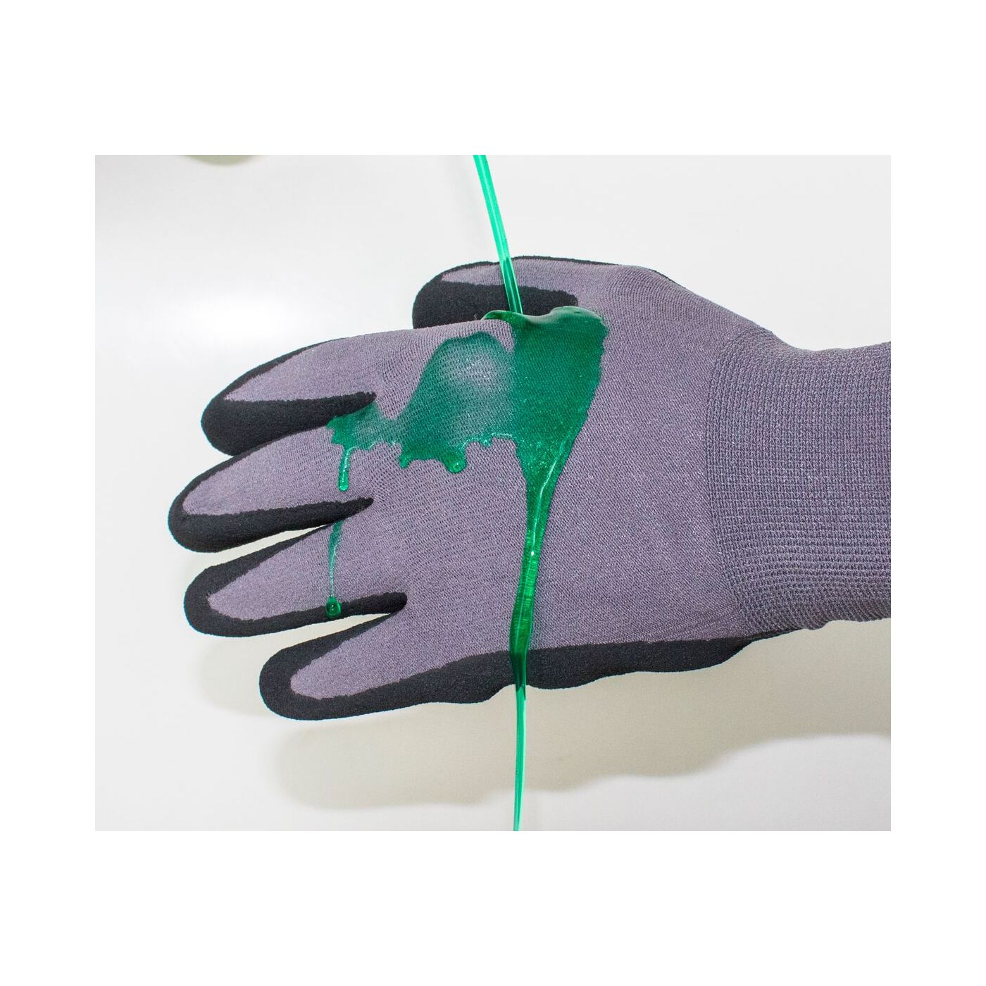 AP62 - Dermiflex Aqua Glove 