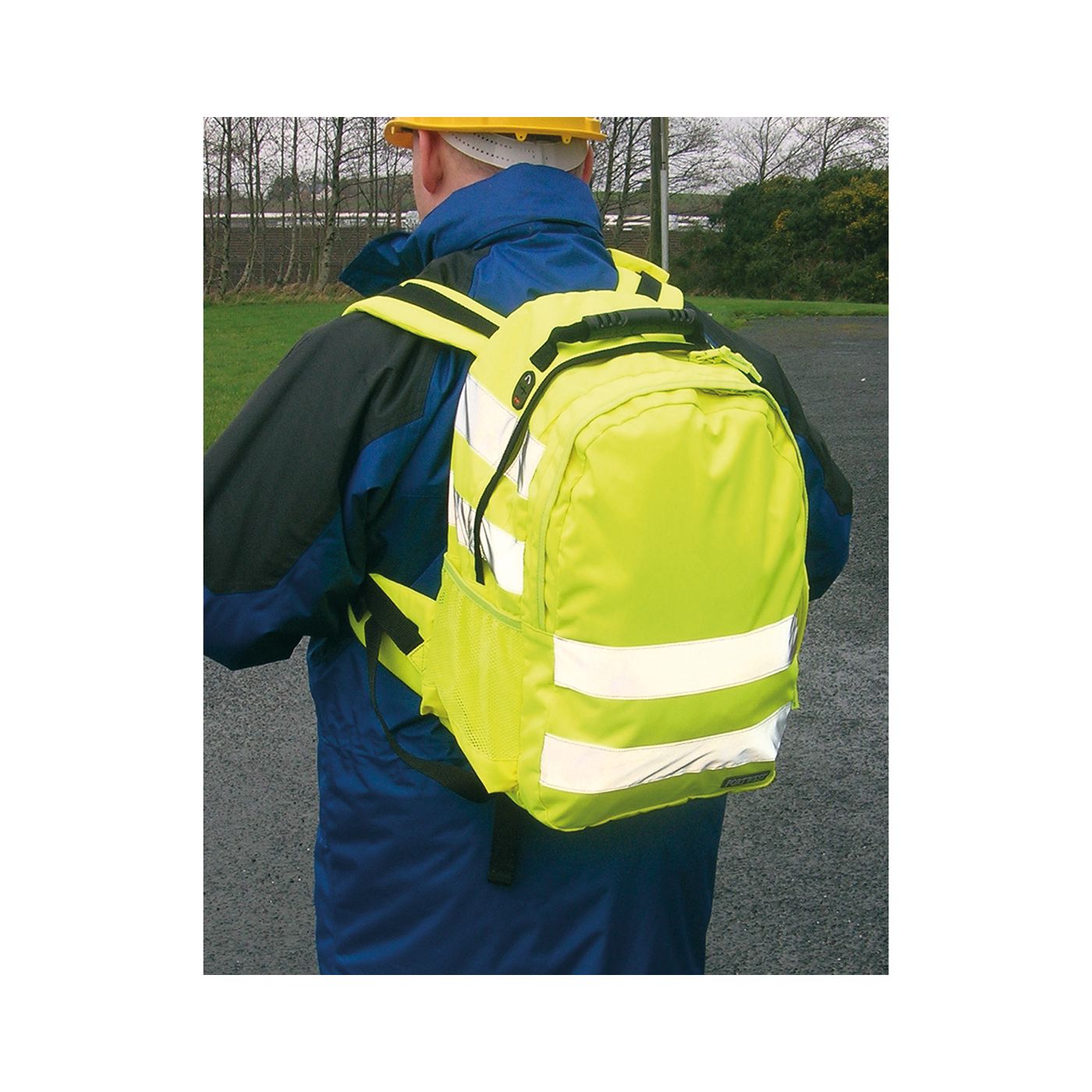 B905 - Hi-Vis Rucksack